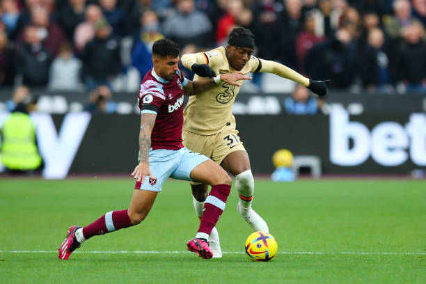 歲仍活躍於 歲仍活躍於