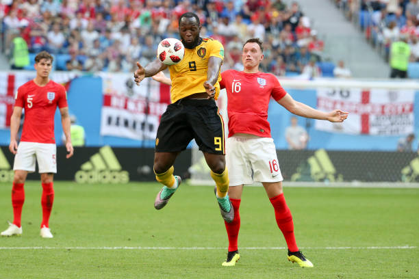 埃泽无疑能 埃泽无疑能